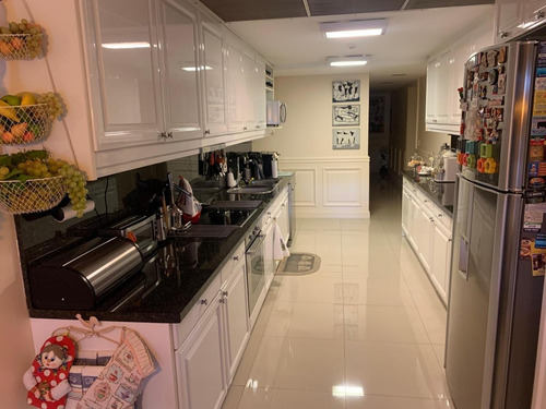 Chateau Libertador. 3 Suites + Dep. Cochera Y Baulera