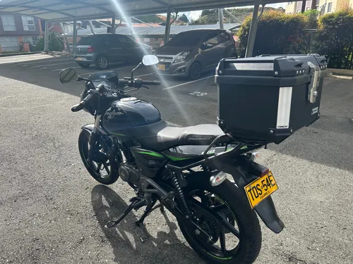Pulsar 180 Gt