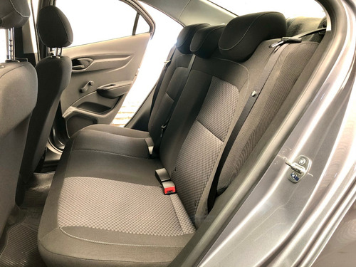 Chevrolet Onix Plus 1.4 Base