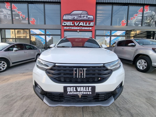 Imagen 2 de 11 de Fiat Strada 2021 1.3 Volcano