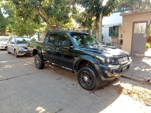 Mitsubishi L200 2.5 Sport Hpe Cab Doble At 4x4