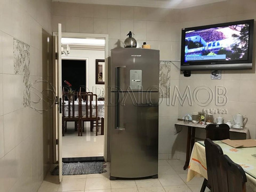 Imagem 10 de 30 de Arniqueiras Casa Com 600m² De Área Construída, 3 Quartos Sendo Todos Suítes + Área De Lazer Completa! Estuda Permuta E Aceita Carro. - Villa132429
