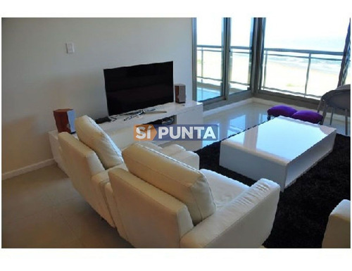 Imagen 3 de 12 de Apartamento En Venta - Brava