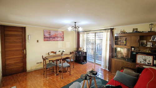 Departamento 3d/1b Frente A Metro Santa Ana (68146)