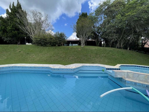 Imagem 29 de 30 de Fazendinha - 3d/1sts Terrea, 2 Lareiras, Piscina, Jardim + Casa Caseiro! - 1983l