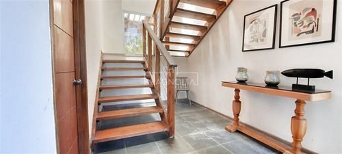Casa En Venta De 7 Dorm. En Los Vilos