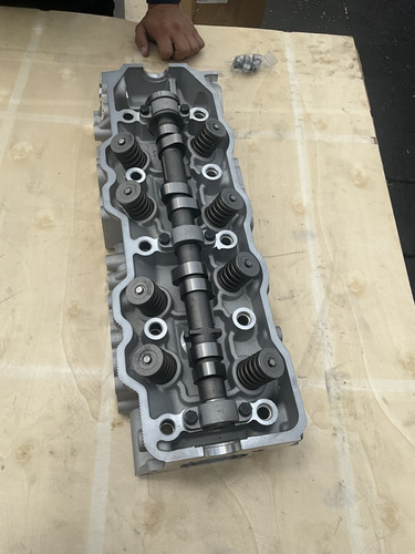 Cabeza De Motor Nuevo Para Toyota 22r 1987-1995 (Usado)