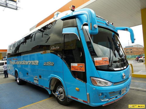 Imagen 3 de 15 de Bus Hino Fc9jl7z