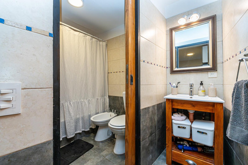 Ph De 3 Ambientes Con Terraza Refaccionado En Venta En Almagro