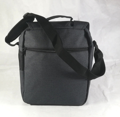 Imagen 2 de 8 de Morral Caterpillar Porta Tablet iPad Hasta 12¨ Color Gris