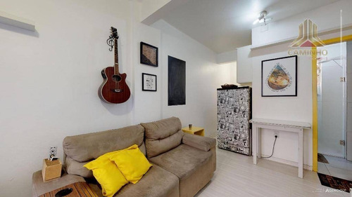 Imagem 4 de 12 de Apartamento De Um Dormitório, Estilo Jk Ao Lado Do Hotel Plaza Em Porto Alegre - Ap3871