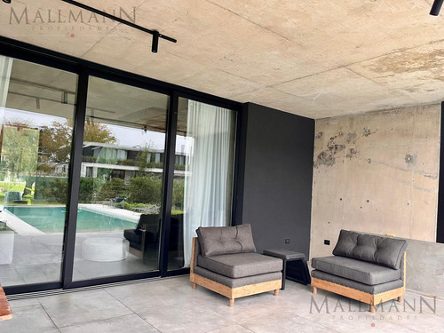 Casa En Alquiler Temporal - Barrio La Calesa - Pilará - Mallmann Propiedades