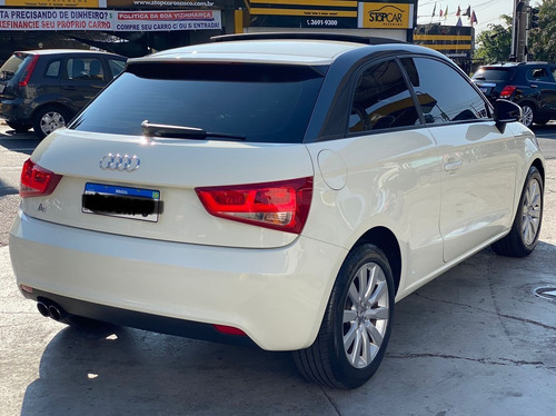 Imagem 2 de 15 de Audi A1 1.4 Tfsi Attraction 16v 122cv 2012