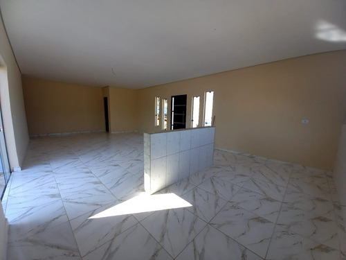 Imagem 10 de 14 de Belíssima Characa Em Condominio Fechado Com 4 Quartos, Piscina, Churrasqueira.