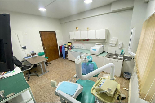 Vendo Edificio En Cambyreta, Para Cualquier Tipo De Emprendimiento