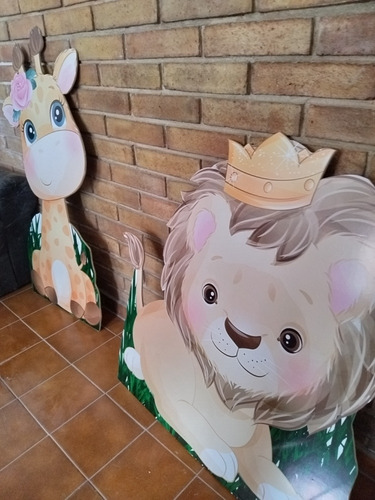 2 Gigantografia Silueta Corporea Personajes O Animales