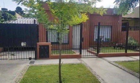 Casa  En Venta En Morón, G.b.a. Zona Oeste, Argentina