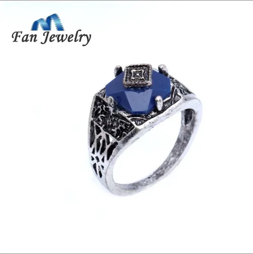 Anillo Carolina El Diario Vampiros The Vampire Diaries
