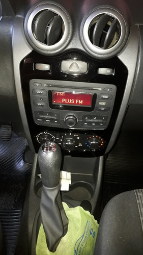 Renault Sandero 2013 1.6 Privilège Hi-power 5p