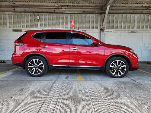 Nissan X-Trail 2.5 Exclusive 3 Row Cvt