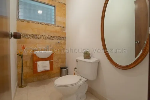 Casa En Venta En Macaracuay Yf