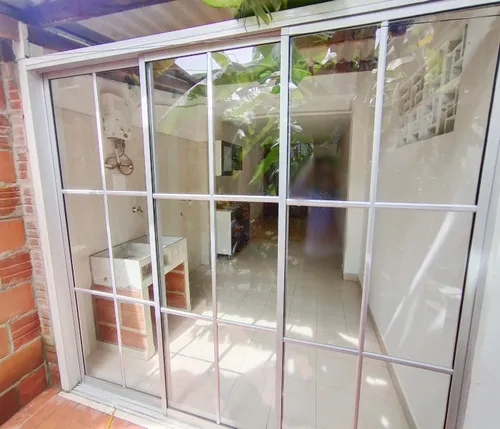 Se Arrienda Apartaestudio La Flora Cali Primer Piso De Dos Ambientes Con Parqueadero