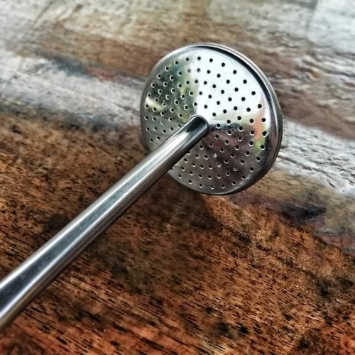 Imagen 2 de 2 de Mate Urbano Romy Bombilla Saca-yerba / Producto Argentino