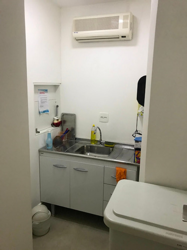 Imagem 8 de 14 de Vende-se Clínica Com 2 Salas Odonto E 3 Médicas De Coworking