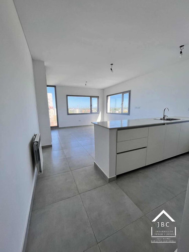 Imagen 17 de 20 de Venta Departamento 2 Dormitorios Frente Al Mar Monte Hermoso. Torres Al Mar.
