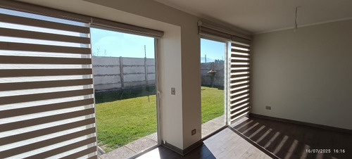 Hermosa Casa En Arriendo Asiii, Linderos Buin.