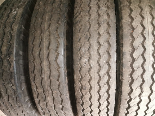 Imagen 2 de 5 de Neumáticos 900 X 20 Firestone Y Pirelli Nuevos