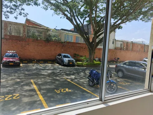 Vendo Apartamento Ubicado En Paseo De Pangola, Jamundí (18230).