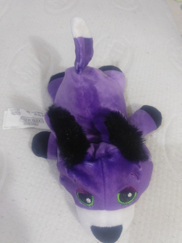 Peluche Lobo Cutetitos Fruititos (Usado)
