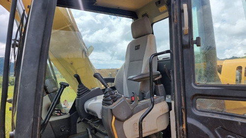 Imagem 9 de 15 de Escavadeira Hidráulica Caterpillar 313 D2l Ano 2020 / 2020