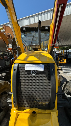 Retroexcavadora New Holland B80c 4wd Kit Nueva