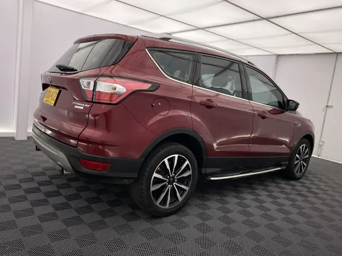 Ford Escape 2.O TITANIUM TP 2000CC 4X4