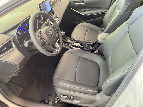 Imagen 14 de 17 de Toyota Corolla Hybrid 1.8 Se-g Cvt (l20)
