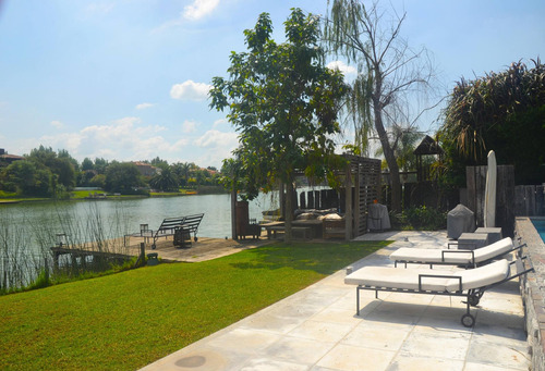 Imagen 2 de 30 de Casa En Venta En Santa Barbara, Tigre, G.b.a. Zona Norte