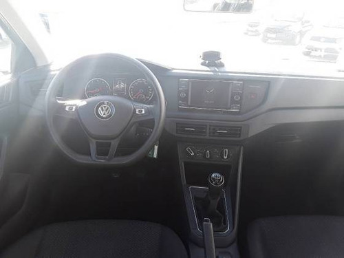 Imagem 3 de 9 de Volkswagen Virtus 1.6 Msi Total Flex Manual