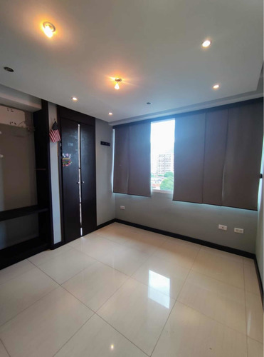 Imagen 13 de 17 de En Venta Exclusivo Apartamento En Palazzo Abruzzo