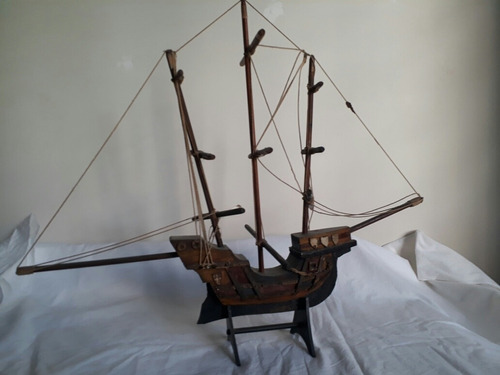 Barco Madera Galeón Antiguo A Escala Maqueta