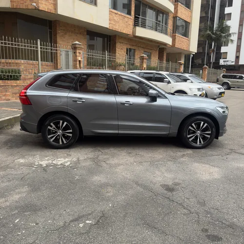 Volvo XC60 XC60 T5 Awd Momentum Blindaje 2 Plus At 2.0 Cc