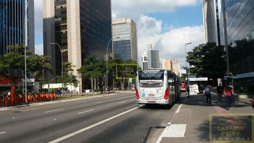 Imagem 4 de 8 de Loja Comercial Em Vão Livre No Jardim Paulistano! - Eb87556