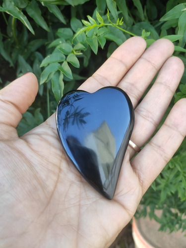 Imagen 1 de 6 de Gua Sha Facial De Obsidiana - 100% Natural. Cristal Puro