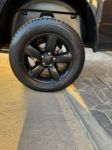 Dodge Ram Hemi 5.7 Sport Crew 4x4