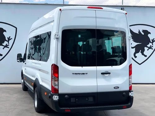 Ford Transit 2.0 Van 18 Pasajeros Mt
