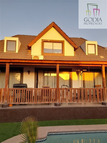 Imagen 20 de 30 de Casa En Venta De 4 Dorm. En Peñalolén