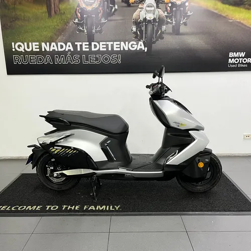 Cf Moto Zeeho Ae8+