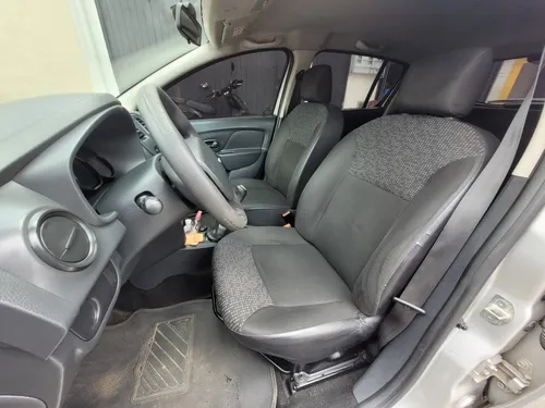Renault Sandero 1.6 Authentique