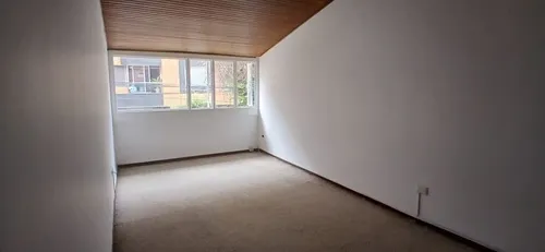 Casa En Arriendo/venta En Santa Paula. Cod V16350